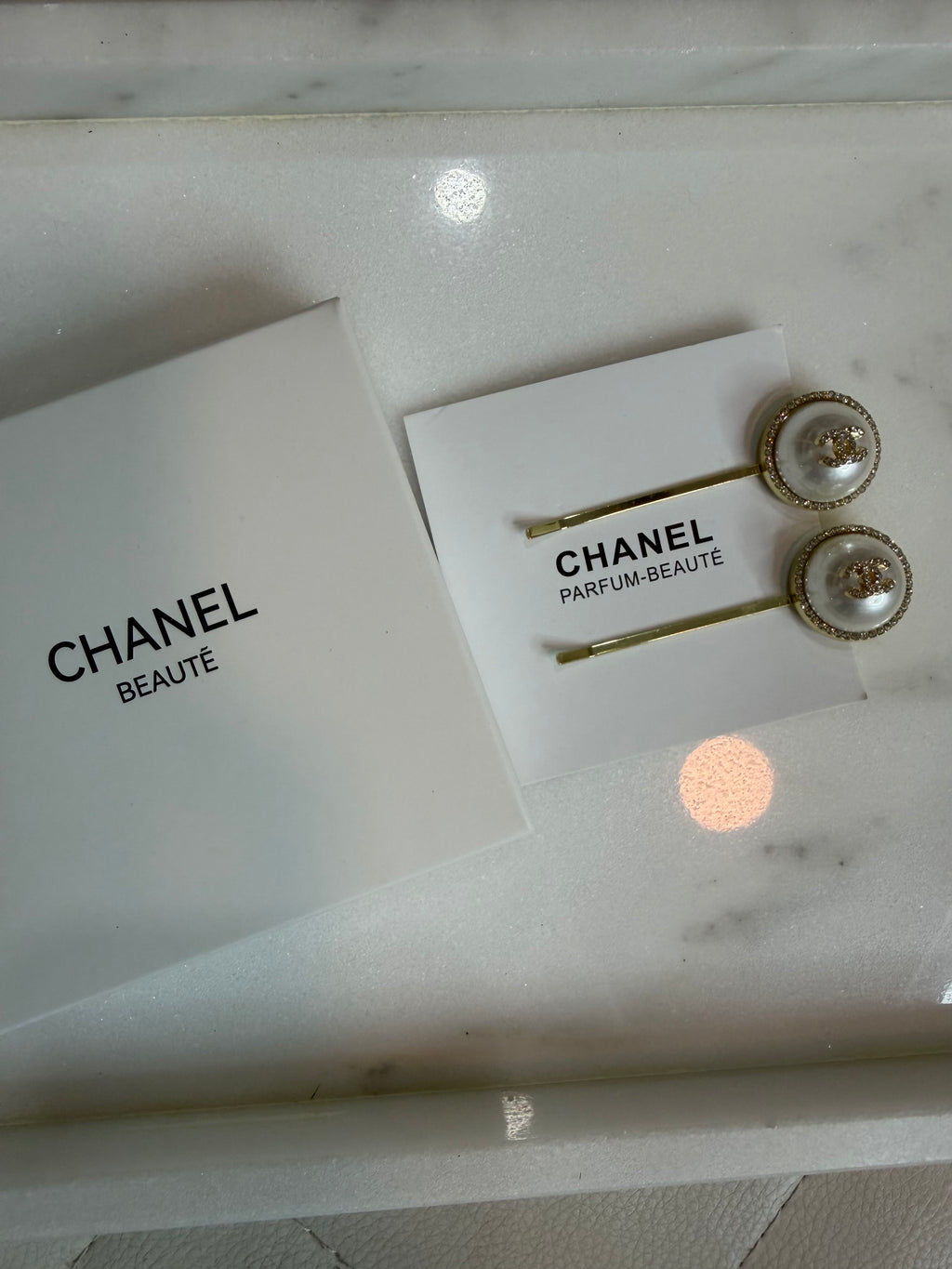 CC Pearl Hair Pins