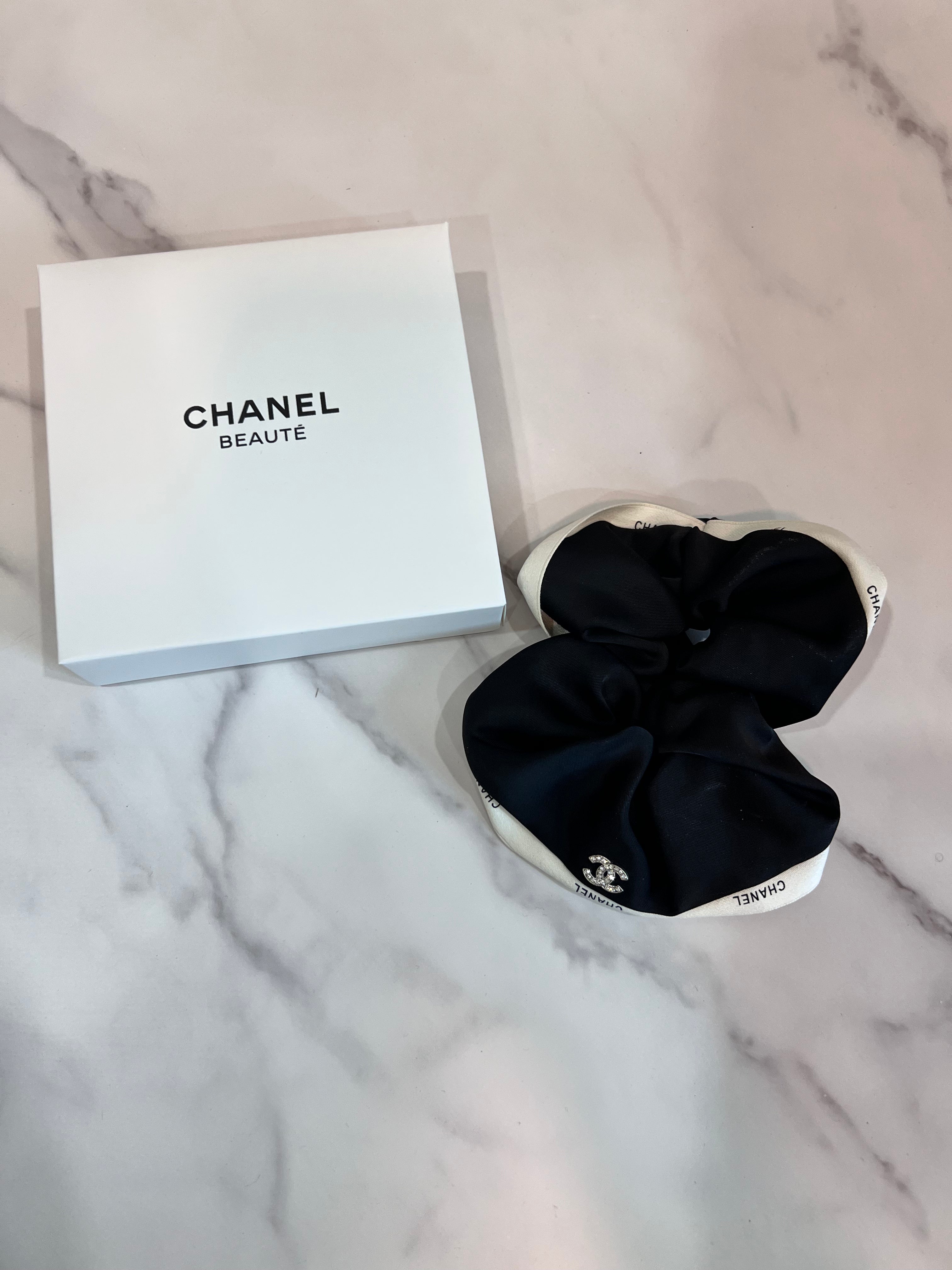 CC Crystal Emblem Scrunchie — Black & White
