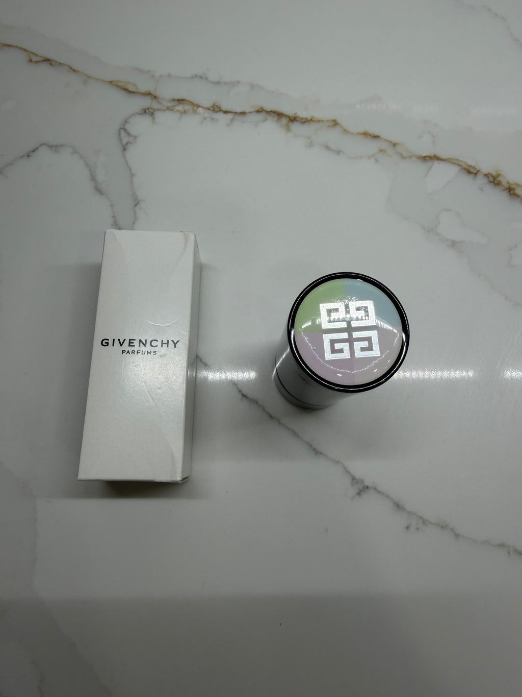 Givenchy Prisme Libre On-The-Go Brush