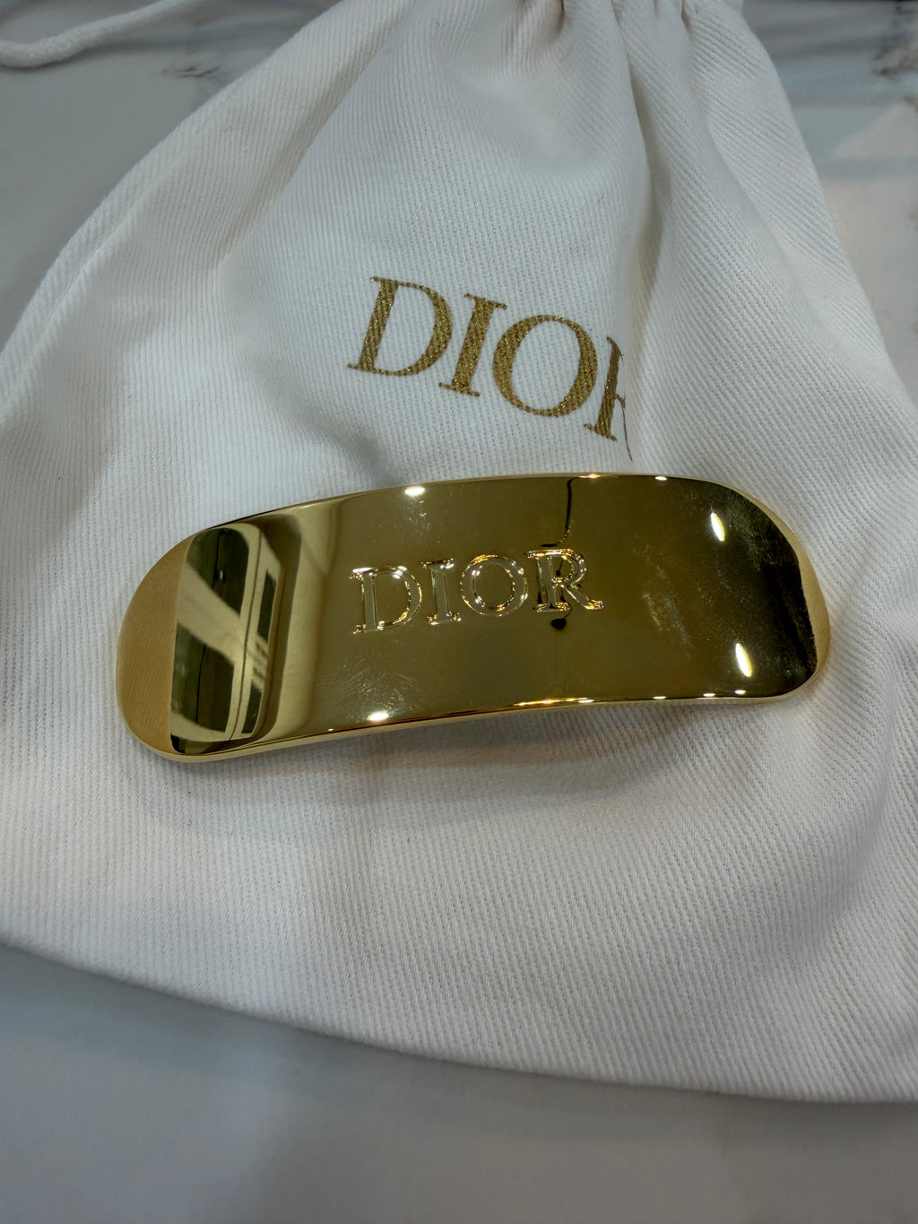 CD Gold Hair Clip