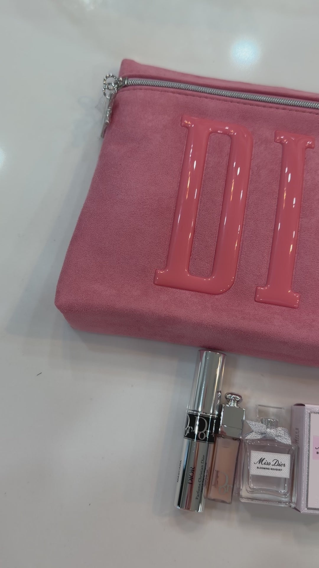 CD Pink Beauty Pouch Gift Set + 3 Beauty Minis